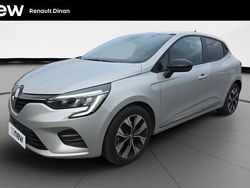 Gris Utilisé 2023 Renault Clio V Evolution Citadine | 16 290 € (Prix juste)