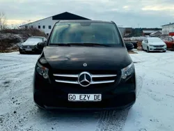 Mercedes V220