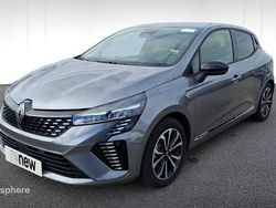Gris Utilisé 2024 Renault Clio V Techno Berline | 20 840 € (Prix assez cher)
