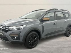 Gris Utilisé 2025 Dacia Jogger Extreme Monospace | 22 199 € (Prix juste)