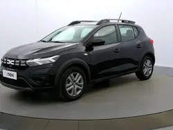 Noir Utilisé 2023 Dacia Sandero Essentiel Citadine | 13 690 € (Bon prix)