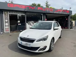 Blanc Utilisé 2016 Peugeot 308 Allure Berline | 8 990 € (Super prix)