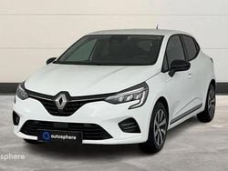 Blanc Utilisé 2023 Renault Clio V Evolution Berline | 14 499 € (Prix juste)