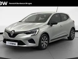 Gris Utilisé 2023 Renault Clio V Equilibre Citadine | 15 490 € (Prix juste)