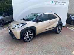 Beige Utilisé 2024 Toyota Aygo X SUV | 16 990 €