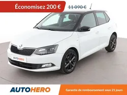 Blanc Utilisé 2017 Skoda Fabia Drive Citadine | 10 890 € (Prix juste)