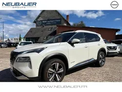 Blanc lunaire métallisé Utilisé 2023 Nissan X-Trail Tekna SUV | 31 790 € (Prix juste)