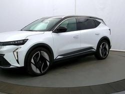 Blanc Occasion 2024 Renault Scenic E-Tech Iconic SUV | 39 499 €