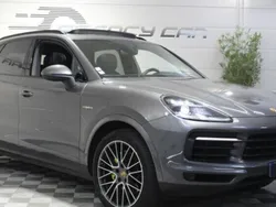 Utilisé 2019 Porsche Cayenne SUV | 59 899 € (Prix juste)