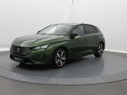 Vert Utilisé 2023 Peugeot 308 Allure Berline | 20 490 € (Super prix)