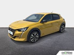 Jaune Utilisé 2022 Peugeot e-208 GT Citadine | 16 990 € (Prix juste)