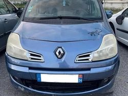 Utilisé 2008 Renault Grand Modus Dynamique Monospace | 640 €
