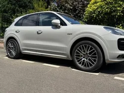 Utilisé 2022 Porsche Cayenne Platinum Edition SUV | 105 000 €