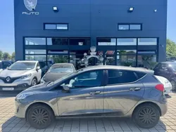 Gris Utilisé 2018 Ford Fiesta Titanium Citadine | 9 990 € (Prix juste)
