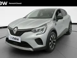 Gris Utilisé 2024 Renault Captur Evolution SUV | 17 999 € (Prix juste)