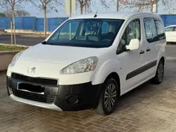 Blanc Utilisé 2013 Peugeot Partner Tepee Active Monospace | 8 800 € (Prix assez cher)