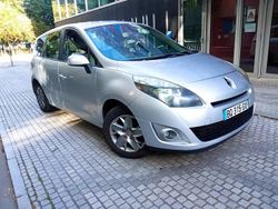 Utilisé 2012 Renault Scénic III Dynamique Monospace | 3 790 € (Super prix)
