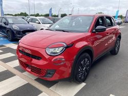 Rouge Utilisé 2025 Fiat 600E Red SUV | 29 999 €