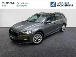 Gris Utilisé 2025 Skoda Octavia Selection | 33 990 € (Prix juste)