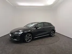 Noir mythic métallisé Utilisé 2025 Audi A3 Sportback e-tron S-Line Berline | 45 990 €