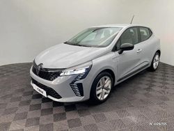 Gris Utilisé 2024 Renault Clio V Evolution | 15 490 € (Prix juste)