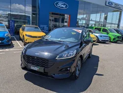 Noir Utilisé 2023 Ford Kuga ST-Line X SUV | 34 950 € (Prix cher)
