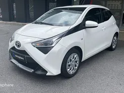 Blanc Utilisé 2019 Toyota Aygo X-play Citadine | 10 990 € (Prix cher)