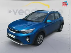 Utilisé 2022 Kia Stonic Motion SUV | 15 999 € (Prix juste)