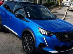 Bleu Utilisé 2021 Peugeot 2008 GT SUV | 17 990 € (Prix juste)