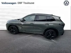Vert Utilisé 2025 VW Tiguan R-line SUV | 51 690 €