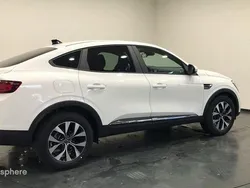 Blanc Utilisé 2021 Renault Arkana Business SUV | 15 499 €