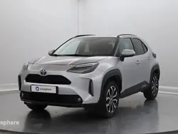 Gris Utilisé 2022 Toyota Yaris Cross Design SUV | 22 999 € (Prix juste)