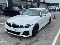 Blanc Utilisé 2022 BMW 320 M Sport Berline | 37 499 € (Prix assez cher)