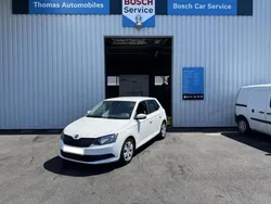Blanc Utilisé 2015 Skoda Fabia Active Berline | 9 995 €