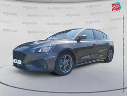 Gris Utilisé 2021 Ford Focus ST-Line Berline | 16 999 € (Prix juste)