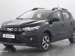 Noir nacre Utilisé 2024 Dacia Sandero Expression Citadine | 15 999 € (Prix juste)
