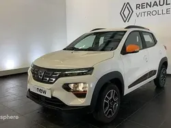 Blanc Utilisé 2022 Dacia Spring Comfort Plus Citadine | 9 789 € (Prix juste)