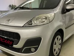Utilisé 2013 Peugeot 107 Active Citadine | 4 550 €