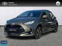 Utilisé 2024 Toyota Yaris Hybrid Design Berline | 21 990 € (Prix juste)