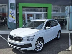 Blanc Nouvelle 2025 Skoda Kamiq Clever SUV | 26 990 € (Prix juste)