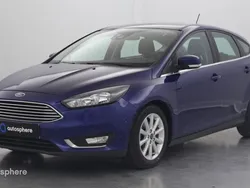 Bleu Utilisé 2018 Ford Focus Titanium Berline | 13 799 € (Prix juste)