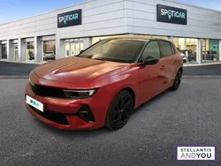 Rouge Utilisé 2023 Opel Astra Berline | 24 788 € (Prix juste)