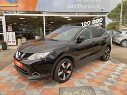 Noir metal Utilisé 2016 Nissan Qashqai N-Connecta SUV | 14 890 € (Prix juste)