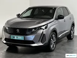 Gris Utilisé 2023 Peugeot 3008 Allure SUV | 21 990 € (Prix juste)