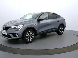 Gris Utilisé 2023 Renault Arkana Evolution SUV | 20 800 € (Bon prix)