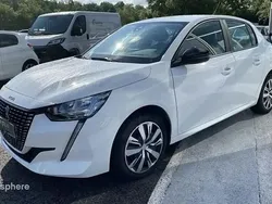 Blanc Utilisé 2023 Peugeot 208 Active Citadine | 14 999 € (Prix juste)