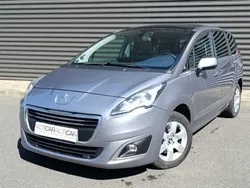 Utilisé 2015 Peugeot 5008 Premium Monospace | 10 490 € (Prix juste)