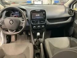 Blanc Utilisé 2019 Renault Clio IV Zen Berline | 10 690 € (Prix juste)