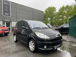 Noir Utilisé 2006 Peugeot 1007 Citadine | 4 990 €