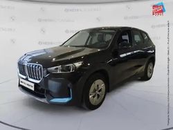 Saphirschwarz métal Utilisé 2023 BMW iX1 Comfort Edition SUV | 39 999 €